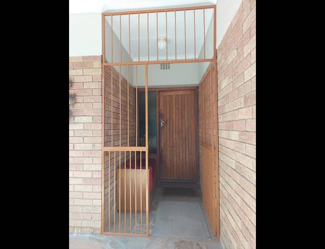 3 BEDROOM HOUSE FOR SALE IN VANDERBIJLPARK SE 6
